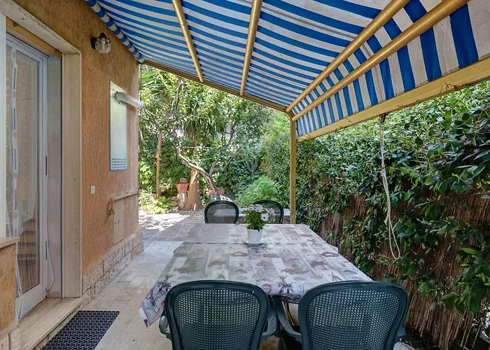 Casa Dei Garofani - Free Parking Apartmán