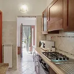 Apartment Casa Dei Garofani - Free Parking Diano Marina