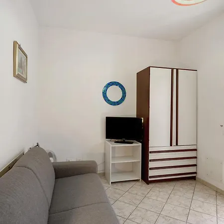 Apartment Casa Dei Garofani - Free Parking Diano Marina