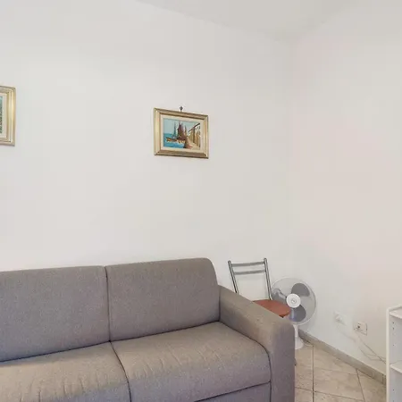 Casa Dei Garofani - Free Parking Daire Diano Marina